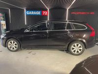 Begagnad Volvo V60 Momentum 150 HK (110 kW) 2011 Svart Kombi