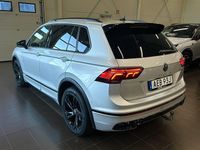 Begagnad VW Tiguan R-line 245 HK (180 kW) 2022 Silver SUV