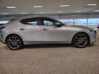 begagnad Mazda 3 Sky 2.0 M-Hybrid AUT