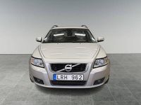 Begagnad Volvo V50 Momentum 116 HK (85 kW) 2011 Grå Kombi