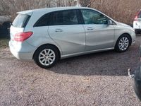 begagnad Mercedes B180 CDI BlueEFFICIENCY 7G-DCT Euro 5