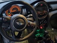 Begagnad Mini Cooper D 116 HK (85 kW) 2015 Halvkombi