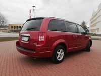 Begagnad Chrysler Grand Voyager 164 HK (120 kW) 2008 Röd Minibuss