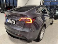 Begagnad Tesla Model Y 378 kW (514 HK) 2021 Grå SUV