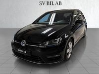 Begagnad VW Golf VII R-line 140 HK (102 kW) 2015 Svart Halvkombi
