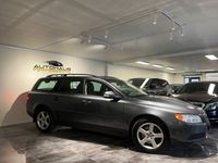 begagnad Volvo V70 D5 Geartronic Kinetic Polis Dragkrok Motorvärmare