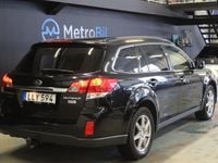 Begagnad Subaru Outback 150 HK (110 kW) 2013 Svart Kombi