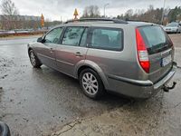 begagnad Ford Mondeo Kombi 2.0 Euro 4