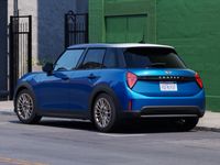 Begagnad Mini Cooper 2024 Halvkombi