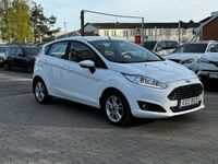 Begagnad Ford Fiesta Titanium 101 HK (74 kW) 2016 Vit Halvkombi
