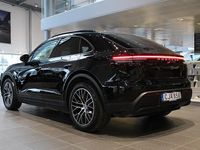 Begagnad Porsche Macan 330 kW (449 HK) 2024 Svart SUV