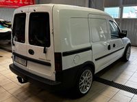 begagnad Opel Combo Van IP 1.3 CDTI ecoFLEX 75hk Drag