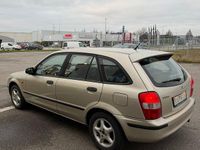 Begagnad Mazda 323F 114 HK (83 kW) 2000 Halvkombi