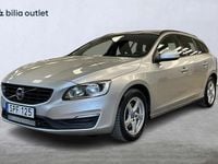 Begagnad Volvo V60 Business Edition 152 HK (111 kW) 2016 Silver Kombi