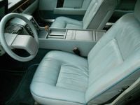 Begagnad Aston Martin Lagonda 283 HK (208 kW) 1983 Svart Sedan