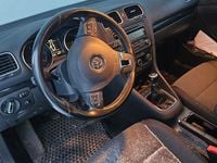 Begagnad VW Golf VI 105 HK (77 kW) 2011 Halvkombi