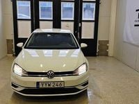 Begagnad VW Golf VII 116 HK (85 kW) 2018 Vit Halvkombi