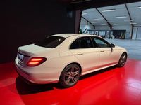 Begagnad Mercedes E200 AMG 150 HK (110 kW) 2019 Vit (polarvit) Sedan