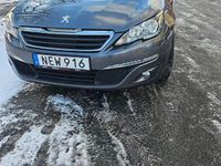 Begagnad Peugeot 308 SW 110 HK (80 kW) 2016 Grå metallic Kombi