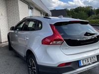 begagnad Volvo V40 CC D2 Momentum Euro 6