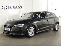 Begagnad Audi A3 Sportback Attraction 110 HK (80 kW) 2015 Svart Halvkombi