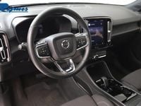 Begagnad Volvo XC40 Core 185 kW (252 HK) 2022 Svart SUV