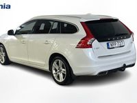 begagnad Volvo V60 D5 AWD Plug In hybrid Summum BE