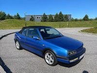 Begagnad VW Golf Cabriolet Edition 101 HK (74 kW) 1998 Blå Cab