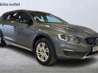 begagnad Volvo V60 CC D4 Classic Plus VOC / Keyless / Drag