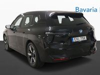begagnad BMW iX xDrive40 Signature / Sportpaket / Fria Vinterhjul