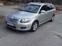 begagnad Toyota Avensis Kombi 2.0 D-4 VVT-i Euro 4