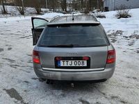 Begagnad Audi A6 150 HK (110 kW) 2003 Kombi