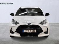 Begagnad Toyota Yaris 2022 Vit Halvkombi