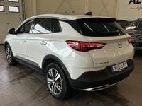 Begagnad Opel Grandland X Dynamic 120 HK (88 kW) 2017 Vit SUV