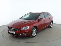 Begagnad Volvo V60 Momentum 234 HK (172 kW) 2016 Röd Kombi