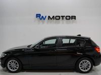 Begagnad BMW 118 Advantage 136 HK (100 kW) 2016 Svart Halvkombi