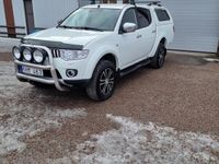 begagnad Mitsubishi L200 Dubbelhytt 2.5 4x4 Euro 5