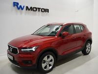 Begagnad Volvo XC40 Momentum 190 HK (139 kW) 2019 Röd SUV