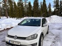 Begagnad VW Golf Alltrack 180 HK (132 kW) 2017 Kombi