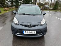 begagnad Toyota Aygo 5-dörrar 1.0 VVT-i Euro 5,Kamkedja,Nyservad