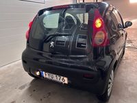 begagnad Peugeot 107 5-dörrar 1.0 |Lågmil|Sätesvärmare|Ny Besiktad|