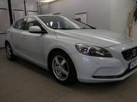 Begagnad Volvo V40 116 HK (85 kW) 2013 Ljusblå Halvkombi