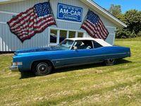 Begagnad Cadillac Fleetwood 238 HK (175 kW) 1973 Vit Sedan