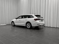 Begagnad Skoda Octavia 150 HK (110 kW) 2024 Candy white Kombi
