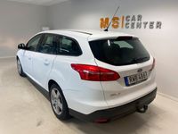 begagnad Ford Focus Kombi 1.5 TDCi Powershift Euro 6 Nyservad Drag