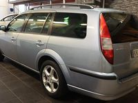 Begagnad Ford Mondeo 146 HK (107 kW) 2006 Ljusblå Kombi