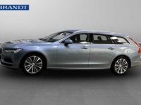 Begagnad Volvo V90 Momentum 192 HK (141 kW) 2020 Blå Kombi