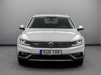 Begagnad VW Passat Alltrack Executive 190 HK (139 kW) 2019 Vit (pure white) Kombi