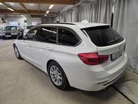 Begagnad BMW 320 Sport Line 190 HK (139 kW) 2015 Vit Kombi