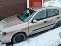 begagnad Nissan Almera 5-dörrar 1.5 Euro 4